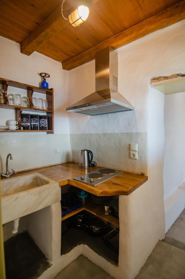 Dimitrakis Guesthouse Donoussa Eksteriør billede
