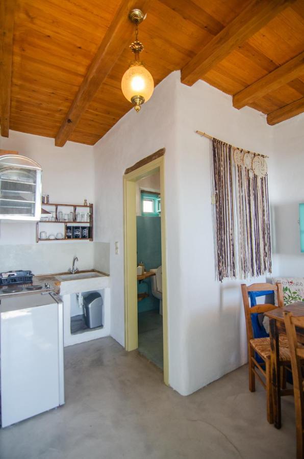 Dimitrakis Guesthouse Donoussa Eksteriør billede